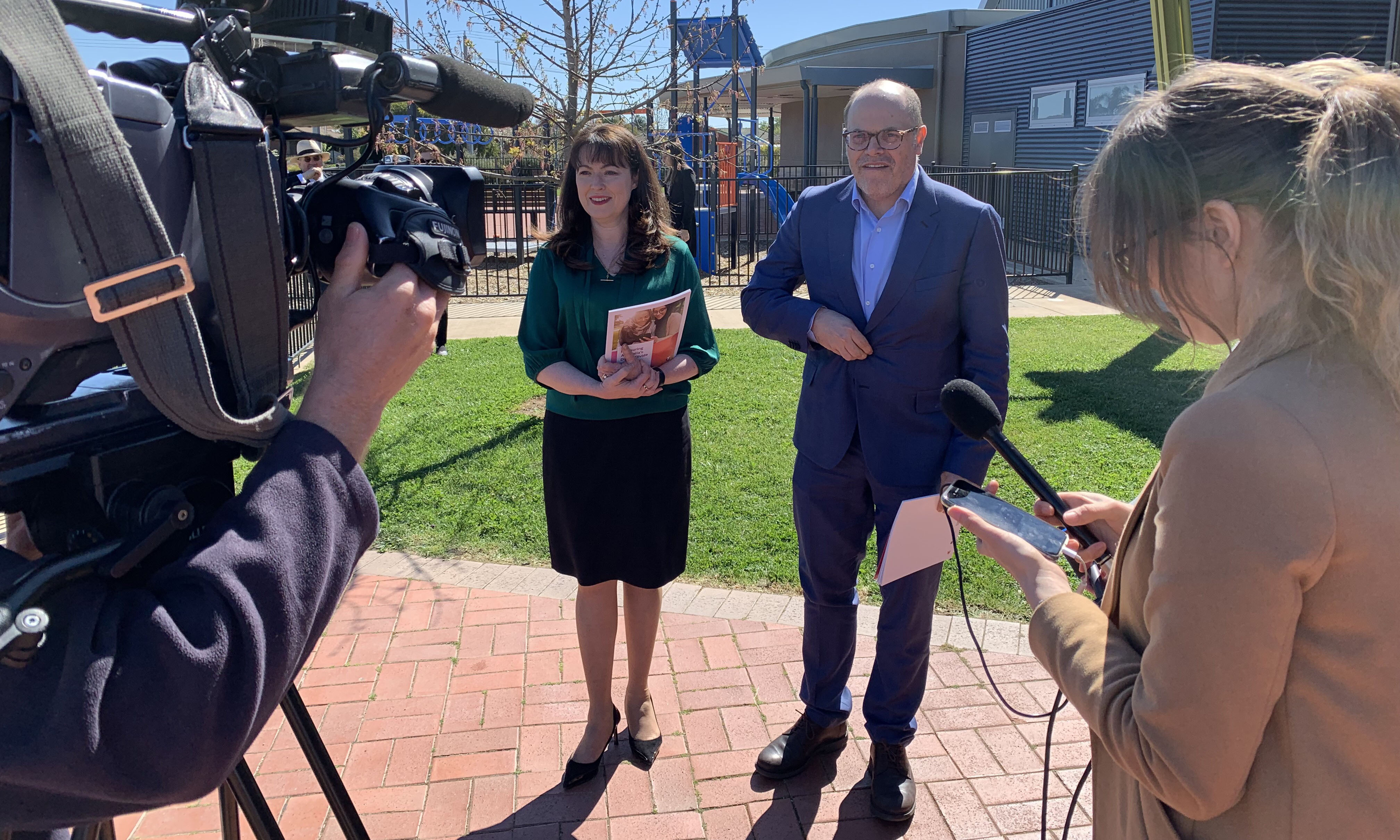 Telstra's Carmel Mulhern and RMIT's Professor Julian Thomas from the Digital Ethnography Research Centre at the launch of the report in Shepparton.