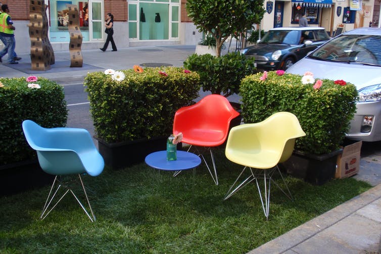 This parklet popped up for a day on Park(ing) Day 2009 in San Francisco. Tom Hilton/Flickr
