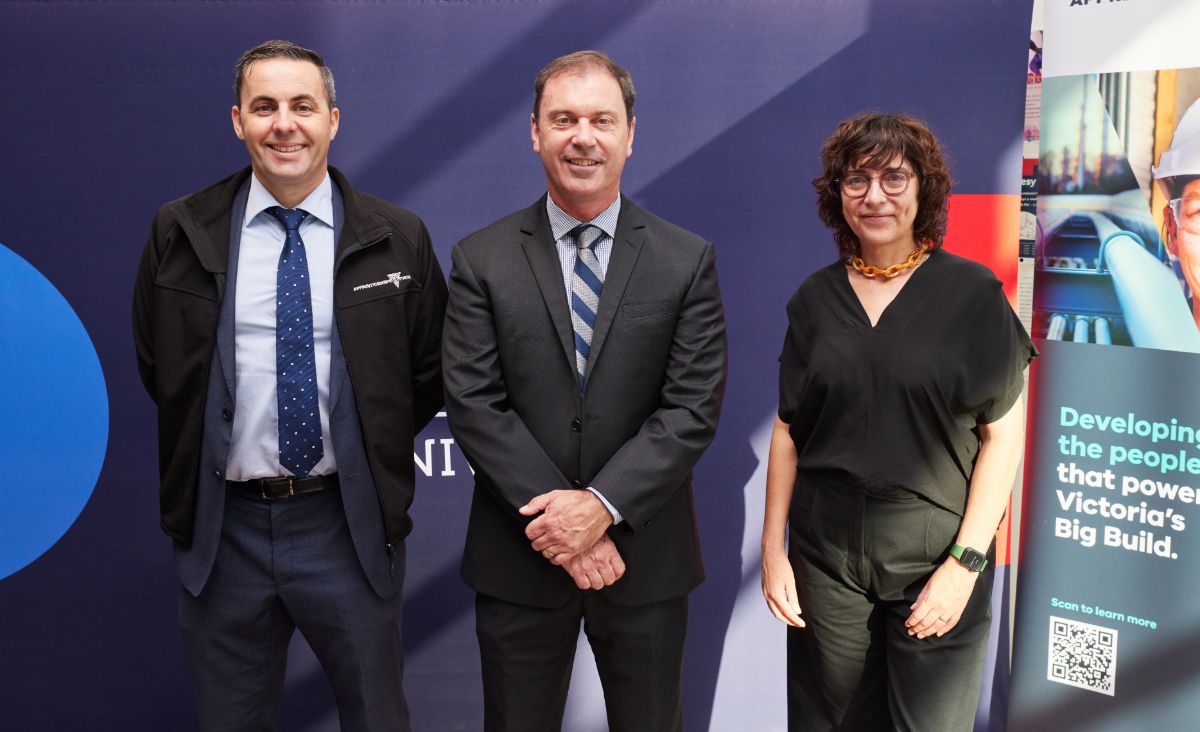 Caption (from L – R): Franklin O’Carroll, Director at Apprenticeships Victoria; Colin Brooks MP, State Member for Bundoora; Kylie Dillon, General Manager of College Operations, College of Vocational Education.