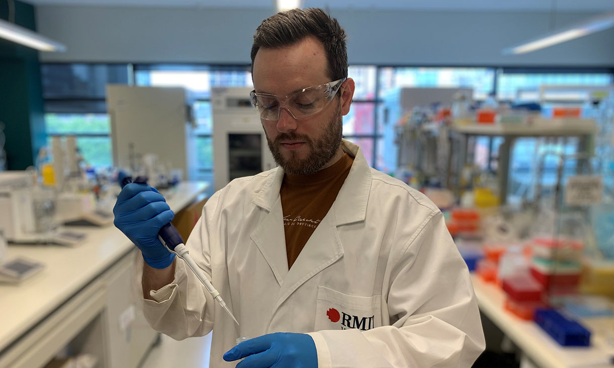 Dr Jamie Strachan in the lab. Credit: RMIT University