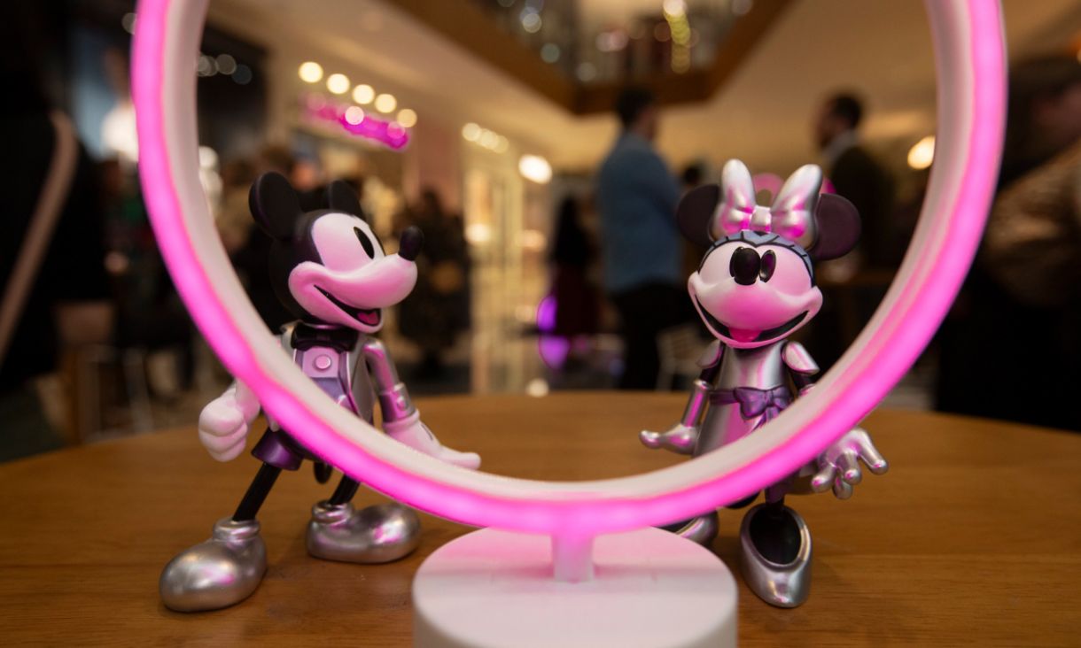 Mickey Mouse and Minnie Mouse figurines
