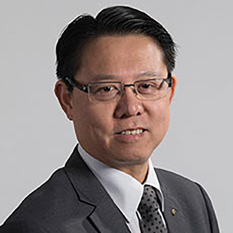 Distinguished Professor Xinghuo Yu